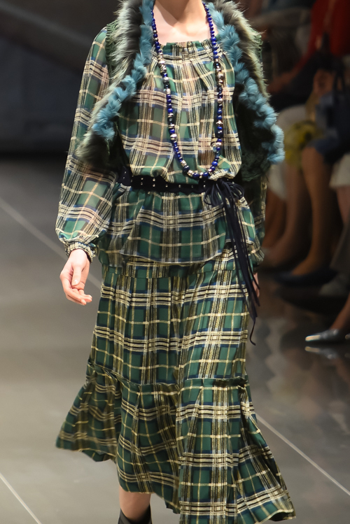 ユキ トリヰ インターナショナル 2015-16年秋冬<span>コレクション</span> - 写真44