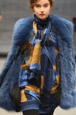 ユキトリヰ インターナショナル 2015-16年秋冬 - 色鮮やかに蘇る、夢見た往年のハリウッド｜写真20