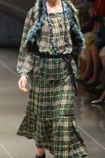 ユキトリヰ インターナショナル 2015-16年秋冬 - 色鮮やかに蘇る、夢見た往年のハリウッド｜写真44