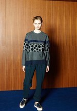 kolor 2015-16年秋冬コレクション - 個性を凝縮させた、動きのあるフォークフロア｜写真24