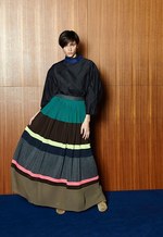 kolor 2015-16年秋冬コレクション - 個性を凝縮させた、動きのあるフォークフロア｜写真29