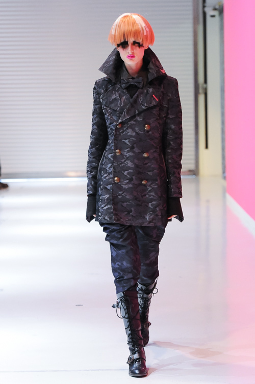 エイチ・ナオト 2015-16年秋冬<span>コレクション</span> - 写真68