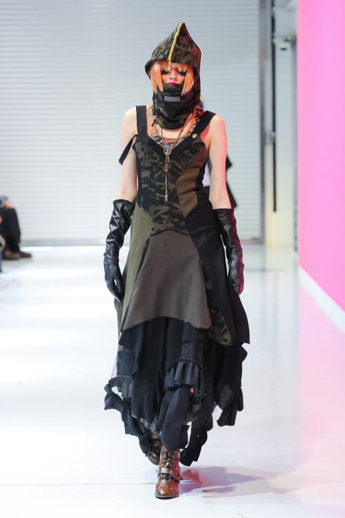 エイチ・ナオト 2015-16年秋冬<span>コレクション</span> - 写真76