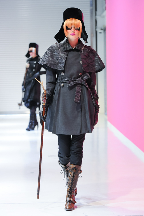 エイチ・ナオト 2015-16年秋冬<span>コレクション</span> - 写真4