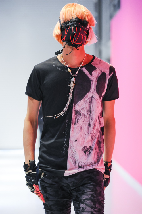 エイチ・ナオト 2015-16年秋冬<span>コレクション</span> - 写真17