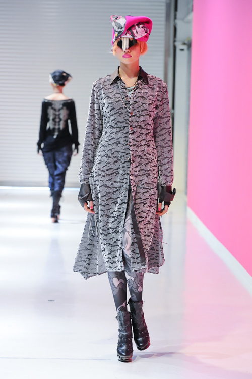エイチ・ナオト 2015-16年秋冬<span>コレクション</span> - 写真36