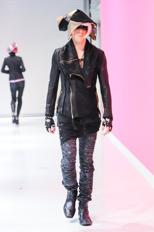 エイチ・ナオト 2015-16年秋冬<span>コレクション</span> - 写真43