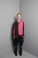 ZUCCa 2015-16年秋冬コレクション - 現実と超現実の狭間で生まれる違和感の美｜写真8