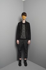 ZUCCa 2015-16年秋冬コレクション - 現実と超現実の狭間で生まれる違和感の美｜写真17