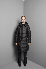 ZUCCa 2015-16年秋冬コレクション - 現実と超現実の狭間で生まれる違和感の美｜写真26