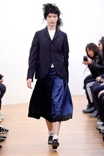 コム デ ギャルソン・コム デ ギャルソン 2015‐16年秋冬コレクション - 時折魅せる無邪気さ｜写真11