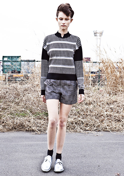 アンベル(AMBELL) 2015-16年秋冬ウィメンズコレクション  - 写真9