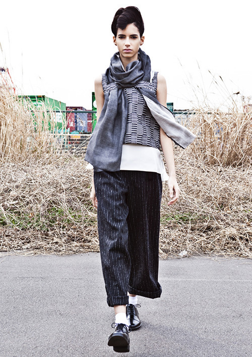 アンベル(AMBELL) 2015-16年秋冬ウィメンズコレクション  - 写真10