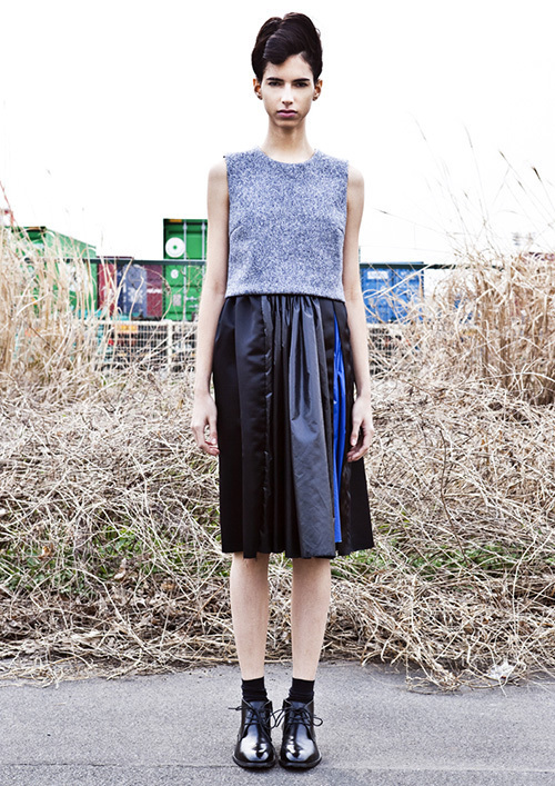 アンベル(AMBELL) 2015-16年秋冬ウィメンズコレクション  - 写真17