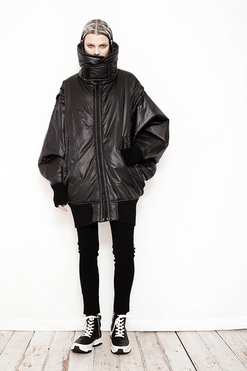 ヌード：マサヒコマルヤマ 2015-16年秋冬｜female ダウンジャケット