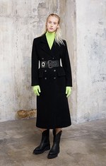 エムエム6 メゾン マルジェラ 2015-16年秋冬コレクション - 身体的かつ心理的なシェルター｜写真1