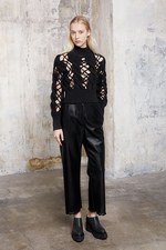 エムエム6 メゾン マルジェラ 2015-16年秋冬コレクション - 身体的かつ心理的なシェルター｜写真12