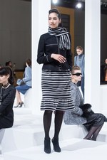 ジュン アシダ 2015-16年秋冬コレクション - ジュエルカラーと光沢感で届けるエレガンス｜写真24