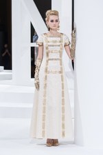 ジュン アシダ 2015-16年秋冬コレクション - ジュエルカラーと光沢感で届けるエレガンス｜写真35