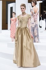 ジュン アシダ 2015-16年秋冬コレクション - ジュエルカラーと光沢感で届けるエレガンス｜写真39