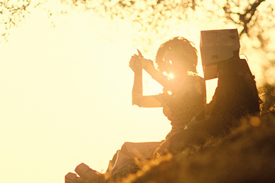 スパイク・ジョーンズによる展覧会「THERE ARE MANY OF US - I'M HERE」がDIESEL ART GALLERYで開催