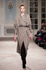 シックでグラマラスなMARIA GRACHVOGELの2011年秋冬コレクション｜写真29