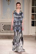 シックでグラマラスなMARIA GRACHVOGELの2011年秋冬コレクション｜写真31