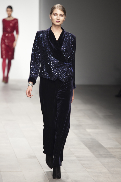 キャロライン チャールズ 2011-12年秋冬<span>コレクション</span> - 写真38