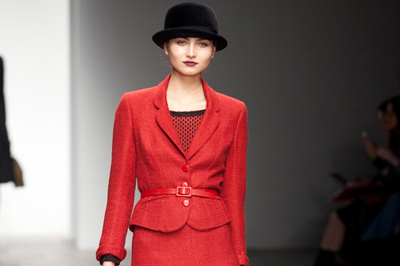 Caroline Charles（キャロライン チャールズ） キャロラインチャールズ : Caroline Charles - ファッションプレス