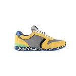 ジャスト カヴァリ、メンズシューズコレクションの限定ストアを新宿にオープン｜写真4