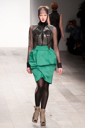 ボラ アクス(BORA AKSU) 2011-12年秋冬ウィメンズコレクション  - 写真35