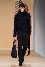 英国の遺産をコンテンポラリーなスタイルで引き継ぐDAKSの2011-2012年秋冬コレクション｜写真22