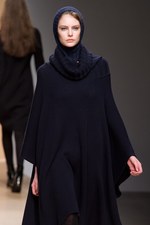 英国の遺産をコンテンポラリーなスタイルで引き継ぐDAKSの2011-2012年秋冬コレクション｜写真36