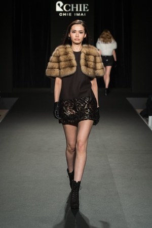 ロイヤル チエ(ROYAL CHIE) 2015-16年秋冬ウィメンズコレクション  - 写真15