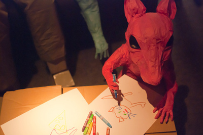 “THERE ARE MANY OF US - I'M HERE”展のレセプション開催 - アスカ・マツミヤのライブも！