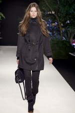 イギリスの自然をイメージさせるマルベリー(Mulberry)の2011-12年秋冬コレクション｜写真19