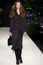 イギリスの自然をイメージさせるマルベリー(Mulberry)の2011-12年秋冬コレクション｜写真20