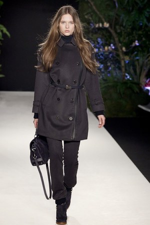 イギリスの自然をイメージさせるマルベリー(Mulberry)の2011-12年秋冬コレクション｜写真19