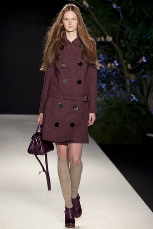 イギリスの自然をイメージさせるマルベリー(Mulberry)の2011-12年秋冬コレクション｜写真27
