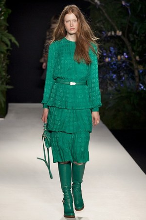 イギリスの自然をイメージさせるマルベリー(Mulberry)の2011-12年秋冬コレクション｜写真31
