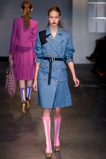 ハウス オブ ホランド(House of Holland)のノスタルジックな2011年秋冬コレクション｜写真7