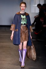 ハウス オブ ホランド(House of Holland)のノスタルジックな2011年秋冬コレクション｜写真13