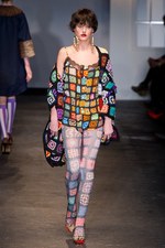 ハウス オブ ホランド(House of Holland)のノスタルジックな2011年秋冬コレクション｜写真14