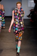 ハウス オブ ホランド(House of Holland)のノスタルジックな2011年秋冬コレクション｜写真15