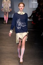 ハウス オブ ホランド(House of Holland)のノスタルジックな2011年秋冬コレクション｜写真18