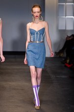 ハウス オブ ホランド(House of Holland)のノスタルジックな2011年秋冬コレクション｜写真27