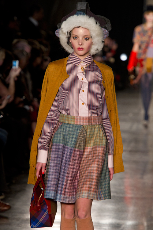 ヴィヴィアン・ウエストウッド レッドレーベル(Vivienne Westwood RED LABEL) 2011-12年秋冬ウィメンズコレクション  - 写真14
