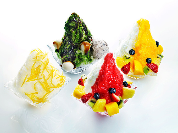 大阪・ブラザーズカフェに黄金比蜜のかき氷 - フルーツや白玉を添えて | 写真
