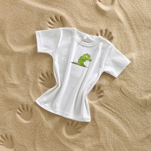 プチバトーから仏 絵本キャラクターのｔシャツ発売 ベビーからキッズ 大人向けまで ファッションプレス