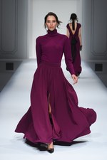 エスカーダ 2015-16年秋冬コレクション - 出産を経た山田優、ブロンドヘアーでランウェイに登場｜写真55